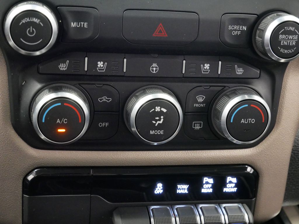 Thumbnail: 2022 RAM 1500 - 34