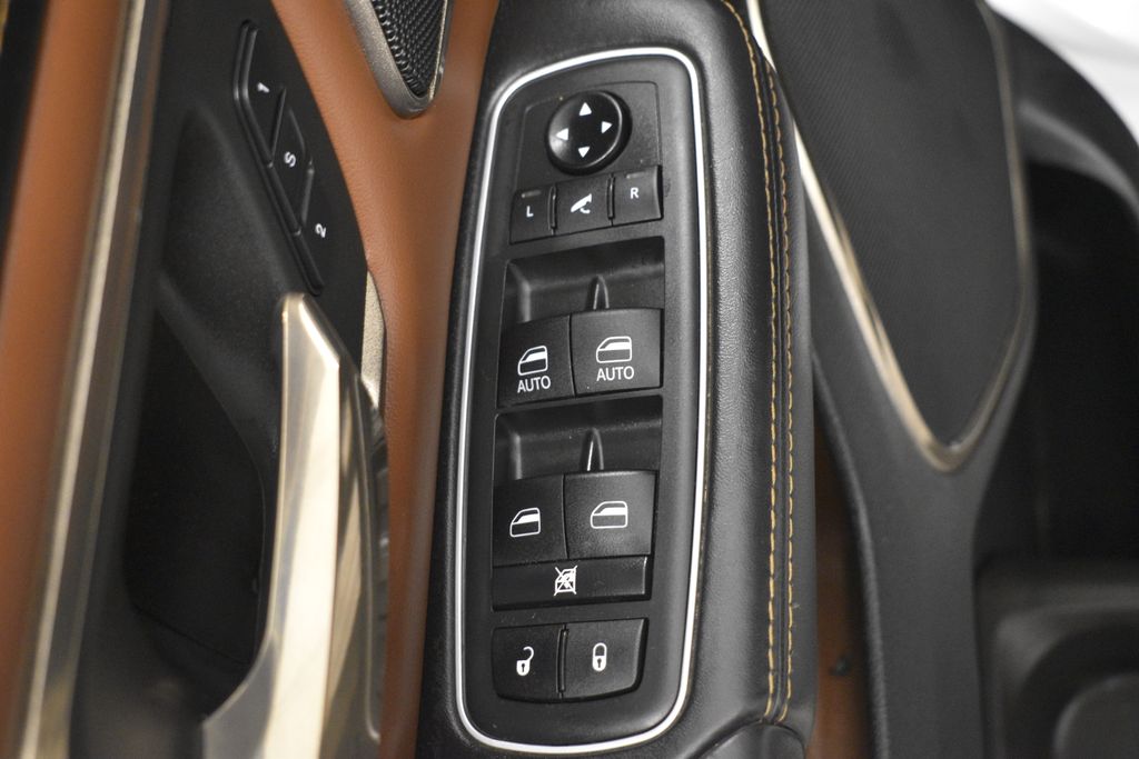 Thumbnail: 2021 RAM 1500 - 32