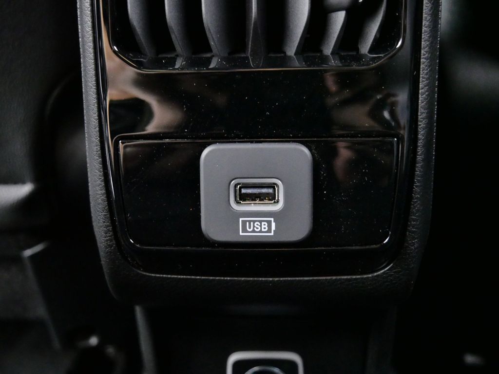 Thumbnail: 2024 Jeep Compass - 32