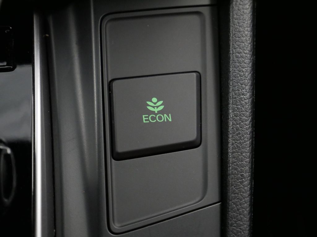 Thumbnail: 2017 Honda CR-V - 38