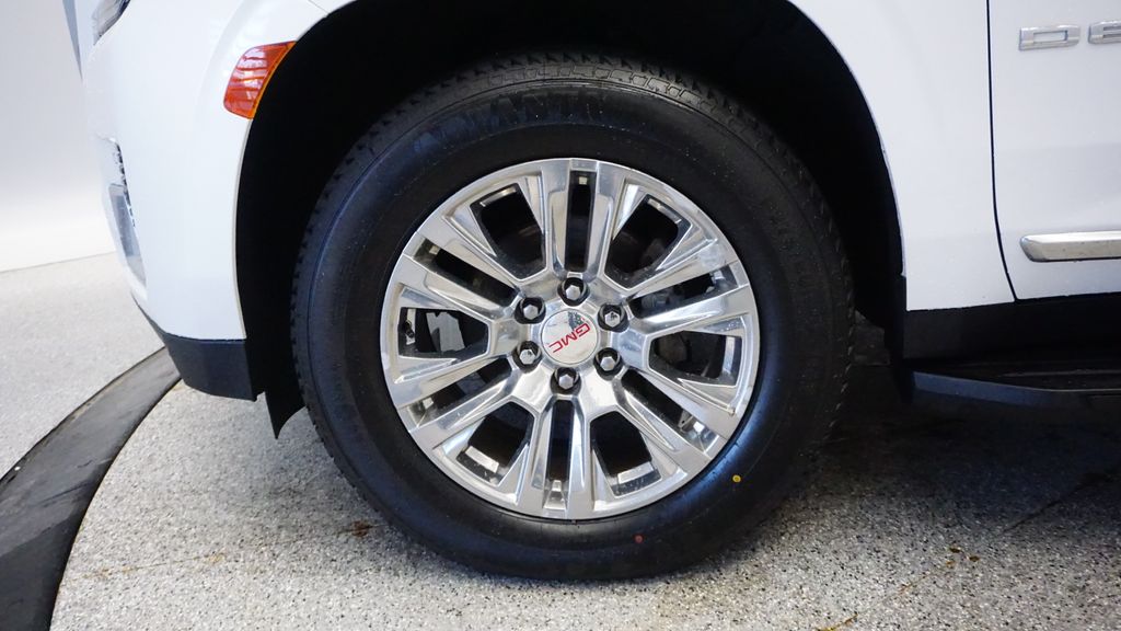 Thumbnail: 2021 GMC Yukon - 14