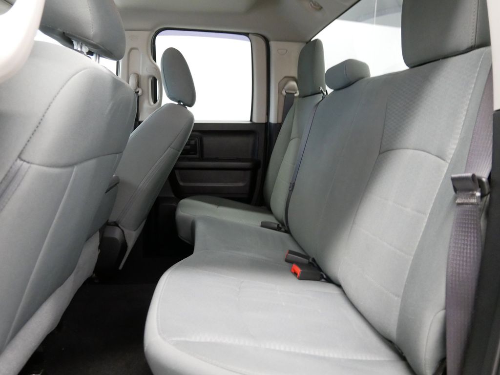 2015 RAM 1500 Express 24
