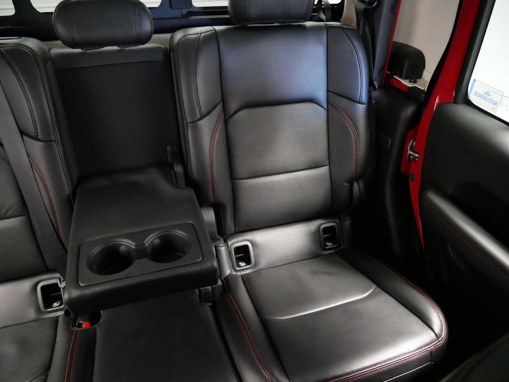 Thumbnail: 2020 Jeep Gladiator - 21