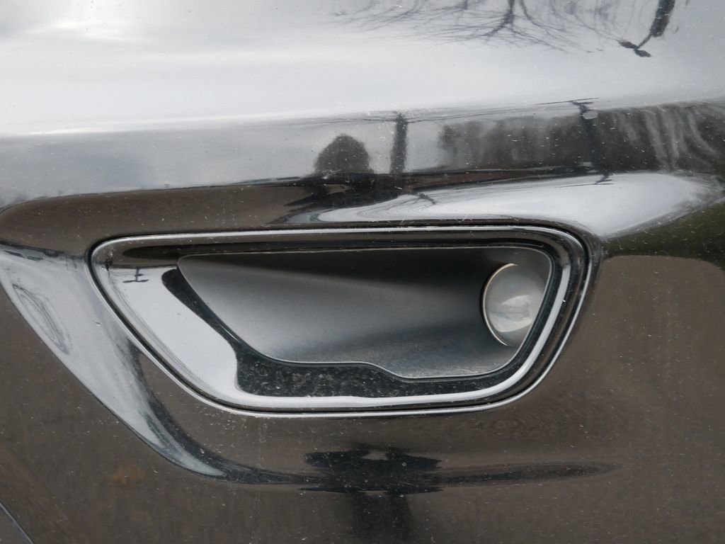 Thumbnail: 2019 Jeep Grand Cherokee - 15