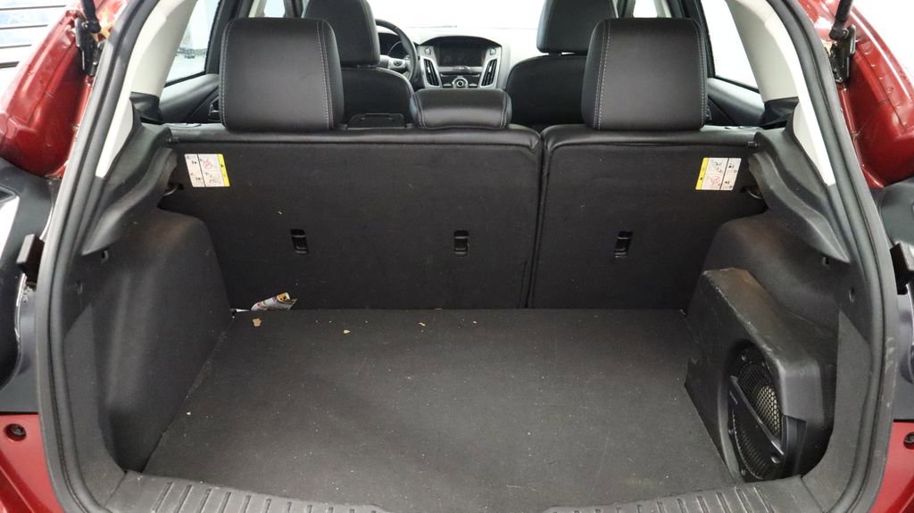 Thumbnail: 2013 Ford Focus - 16