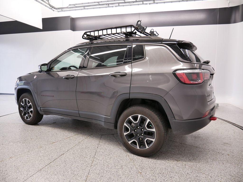 Thumbnail: 2020 Jeep Compass - 21