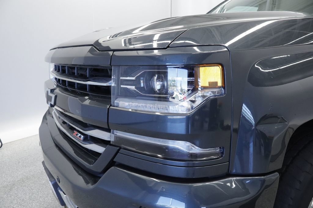 Thumbnail: 2017 Chevrolet Silverado 1500 - 13