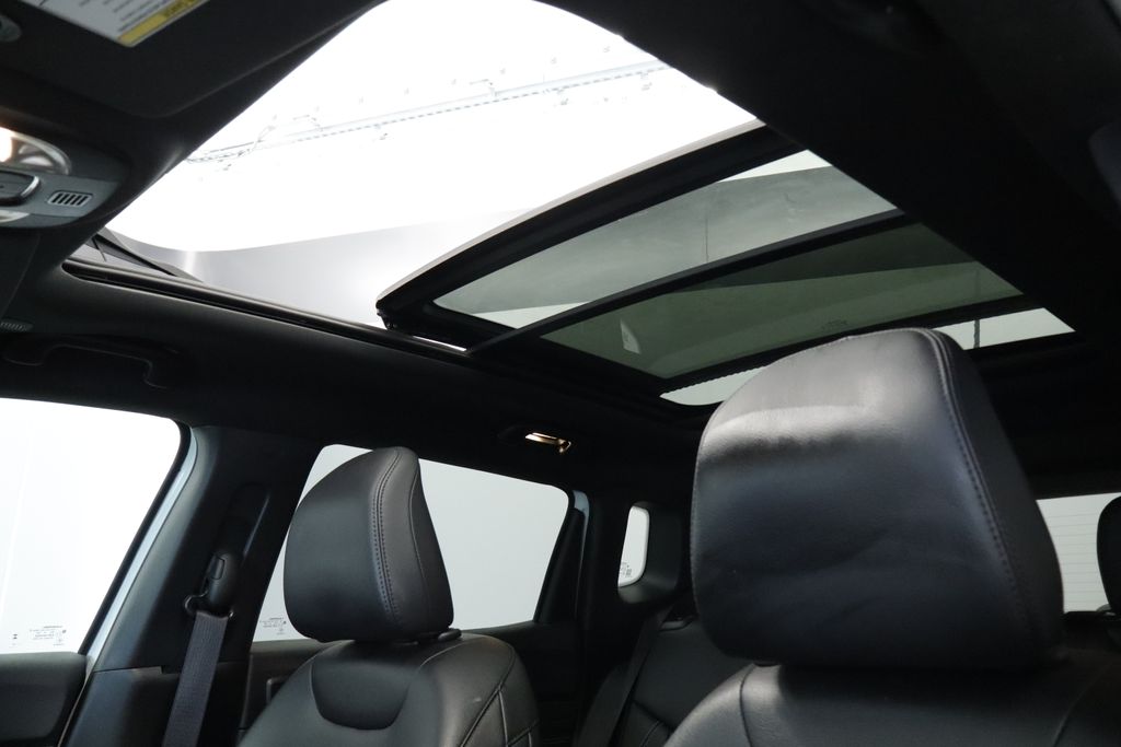 Thumbnail: 2024 Jeep Compass - 42