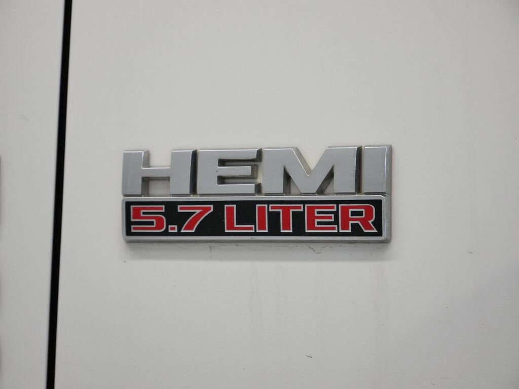 Thumbnail: 2021 RAM 1500 Classic - 19