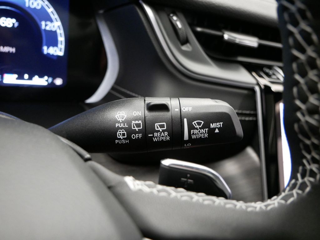 Thumbnail: 2025 Jeep Grand Cherokee - 30