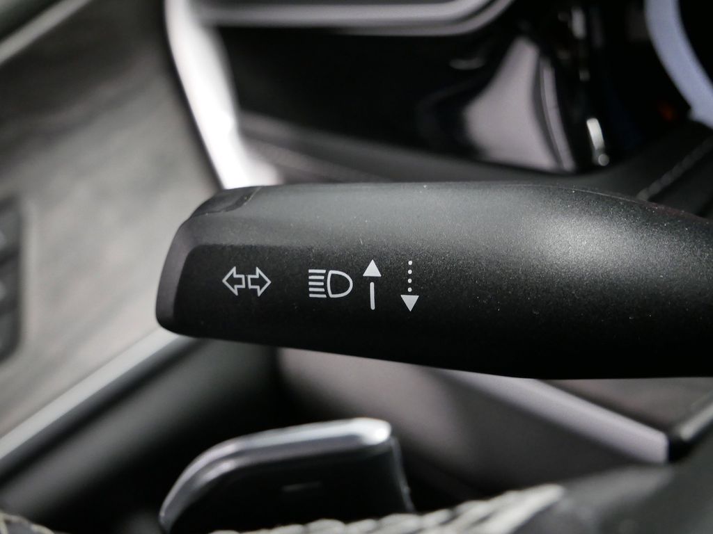 Thumbnail: 2024 Jeep Grand Cherokee - 32