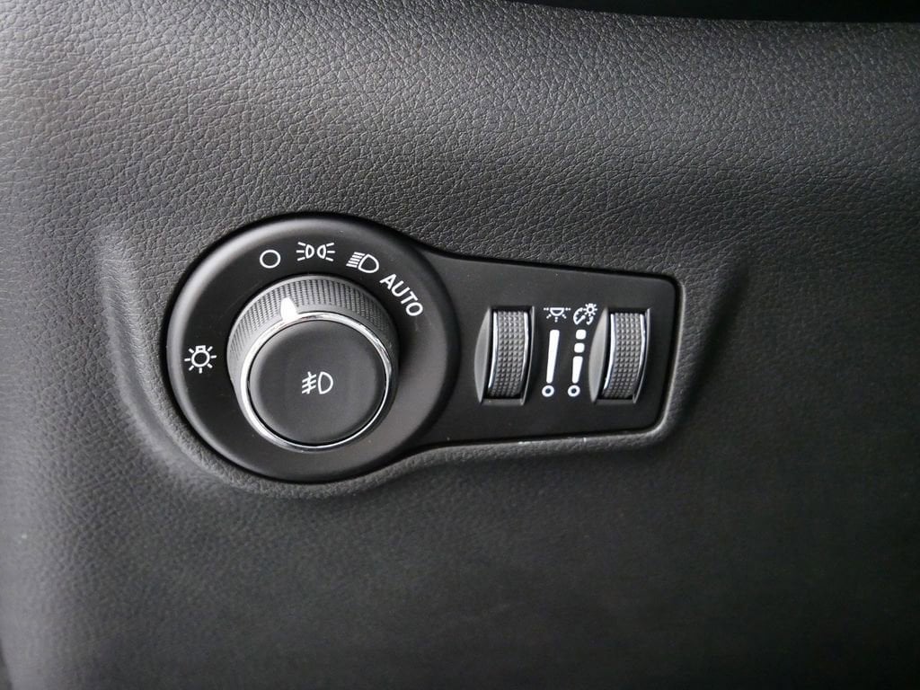 Thumbnail: 2025 Jeep Compass - 36