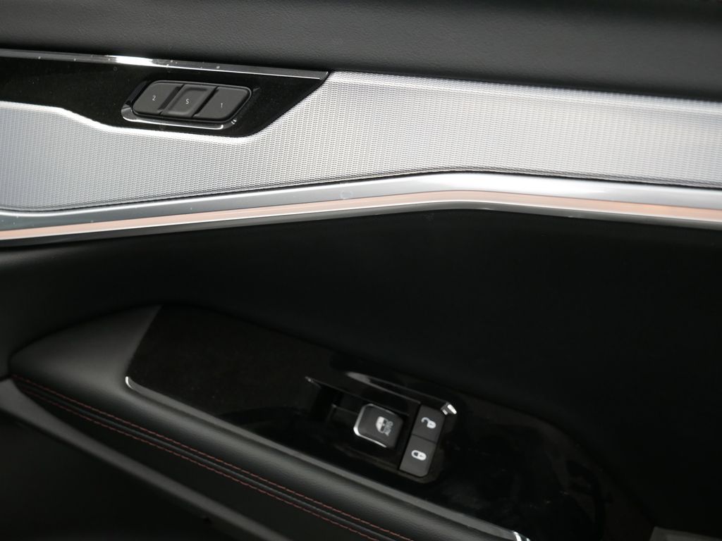 Thumbnail: 2024 Jeep Wagoneer S - 25