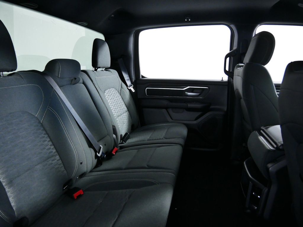 Thumbnail: 2025 RAM 1500 - 29