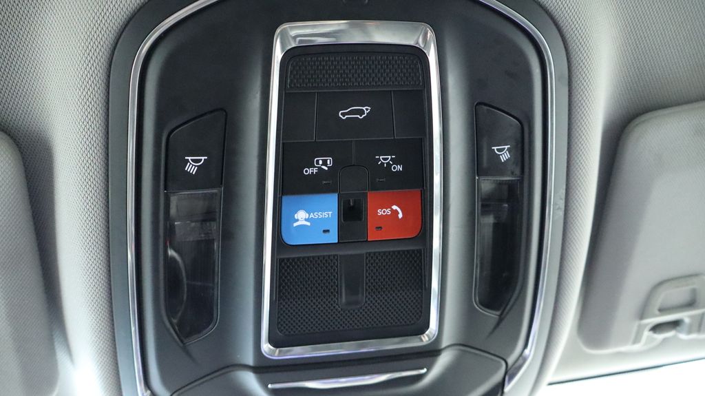 Thumbnail: 2023 Jeep Grand Cherokee - 41