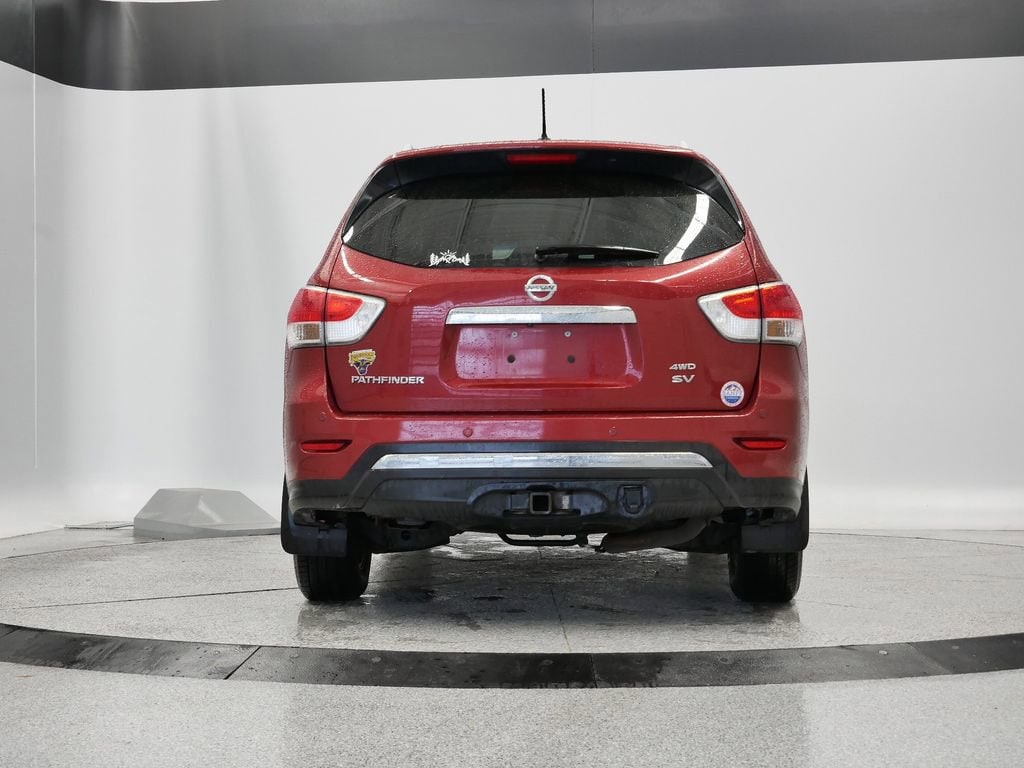 Thumbnail: 2015 Nissan Pathfinder - 4