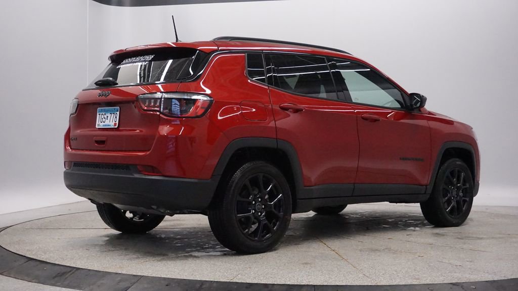 Thumbnail: 2026 Jeep Compass - 9
