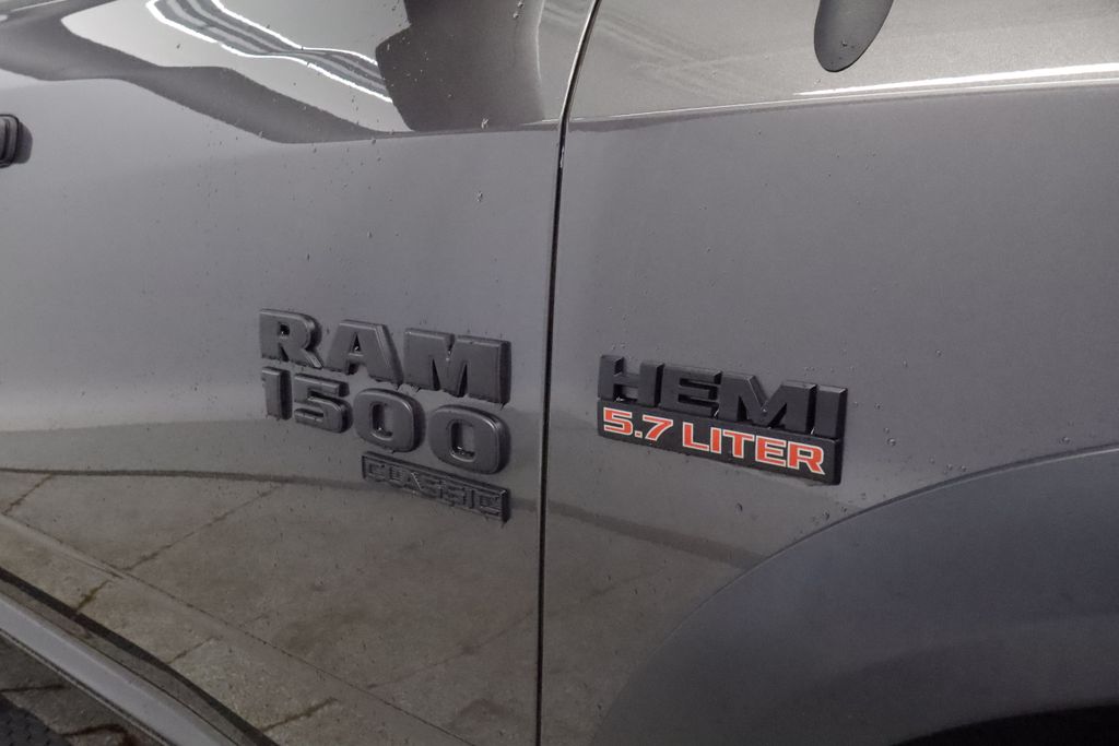 Thumbnail: 2021 RAM 1500 Classic - 12