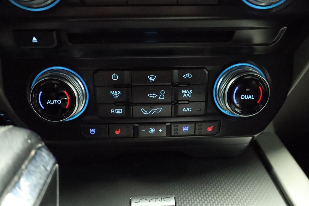 Thumbnail: 2016 Ford F-150 - 36