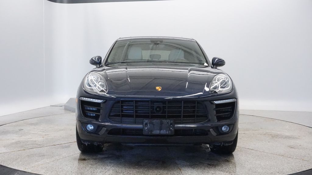 Thumbnail: 2017 Porsche Macan - 10