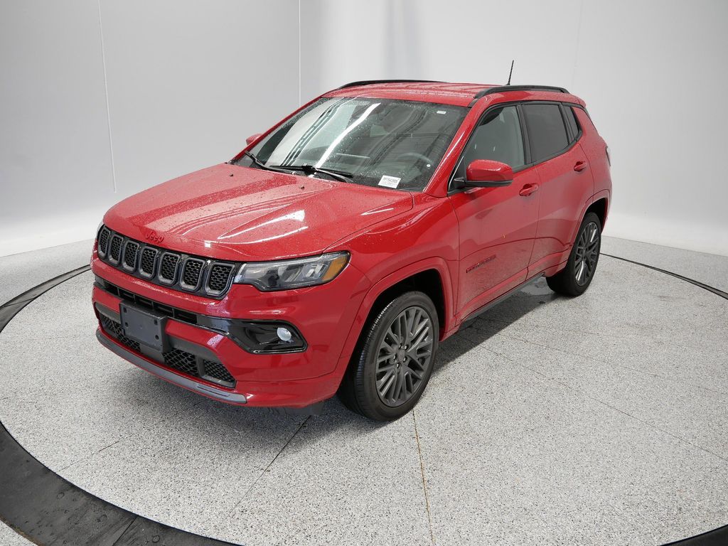 Thumbnail: 2023 Jeep Compass - 13