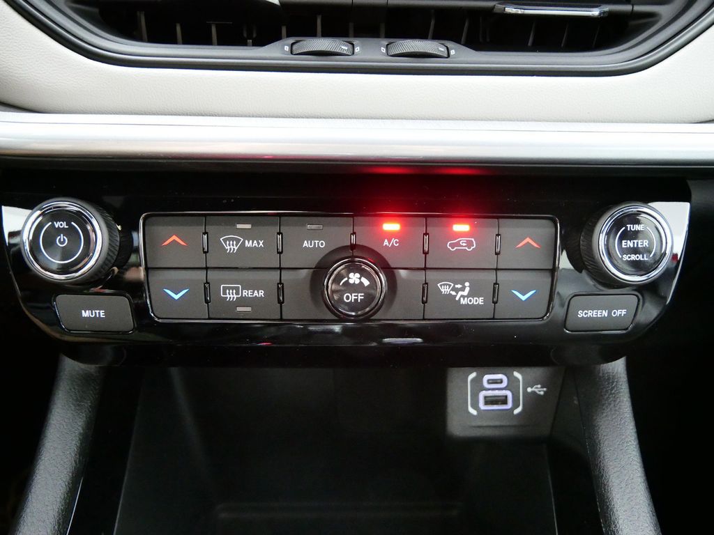 Thumbnail: 2025 Jeep Compass - 47