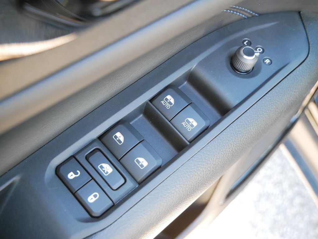 Thumbnail: 2026 Jeep Compass - 32