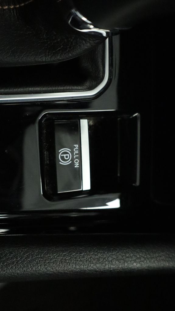 Thumbnail: 2022 Jeep Compass - 40