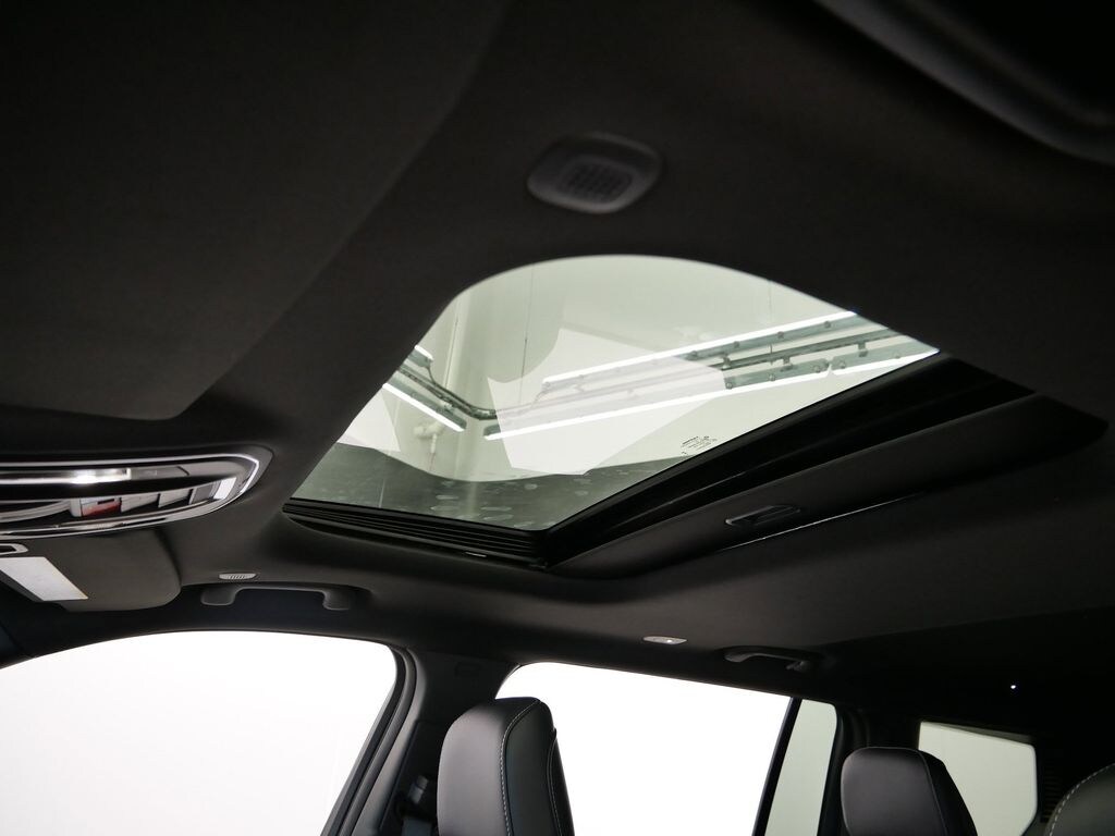 New 2025 Jeep Grand Cherokee L Altitude X SUV