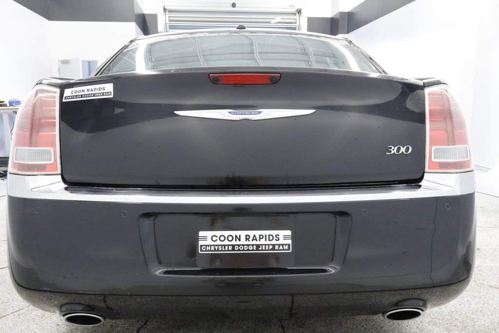 Thumbnail: 2014 Chrysler 300 - 12