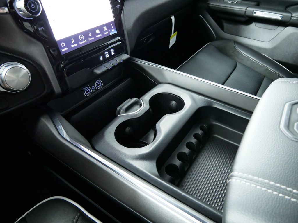 Thumbnail: 2025 RAM 1500 - 49