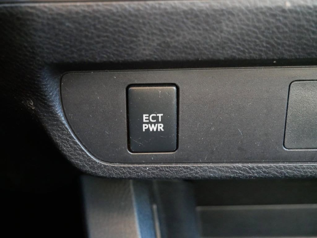 Thumbnail: 2019 Toyota Tacoma - 45