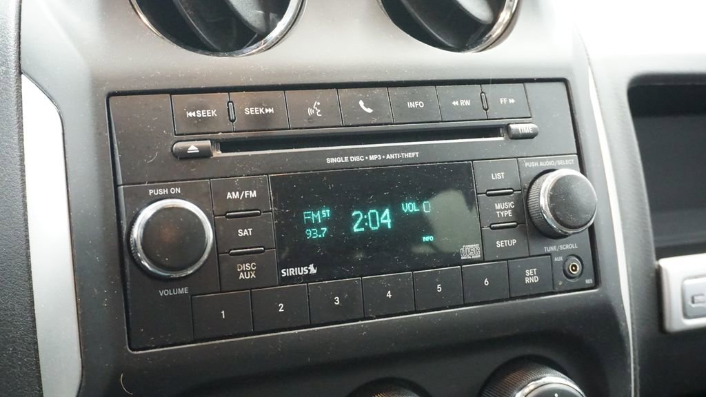 Thumbnail: 2014 Jeep Compass - 30