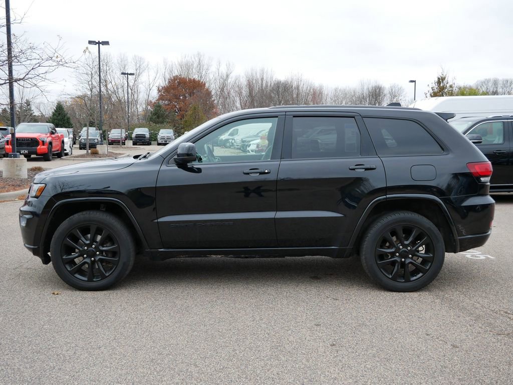 Thumbnail: 2019 Jeep Grand Cherokee - 2