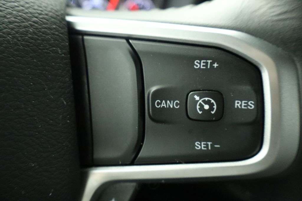 Thumbnail: 2023 RAM 1500 - 32