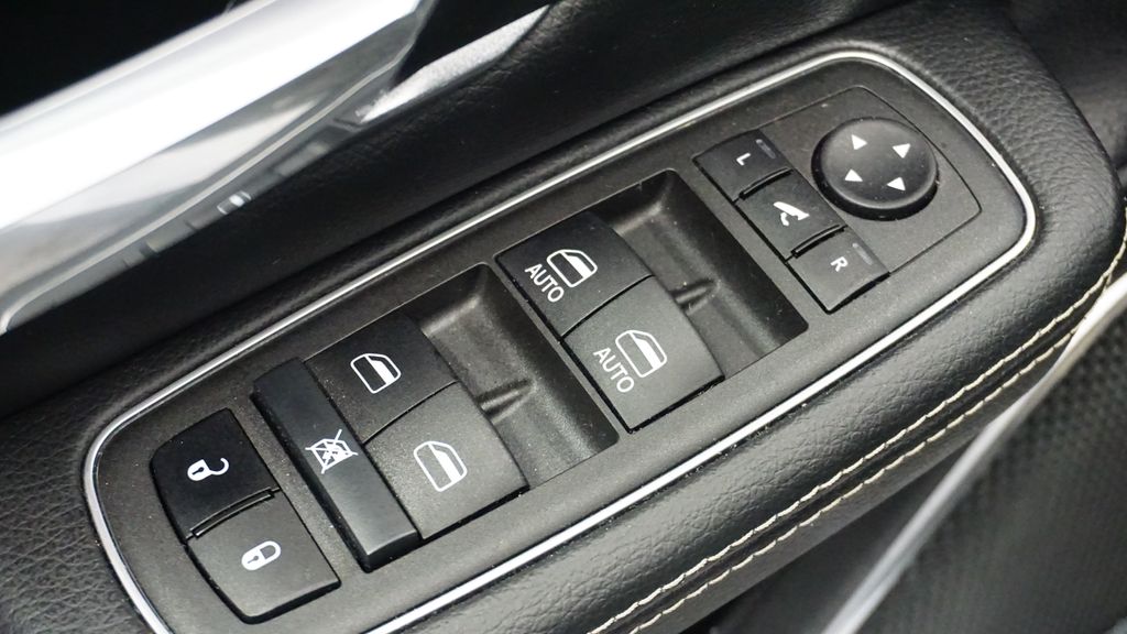 Thumbnail: 2023 RAM 1500 - 30