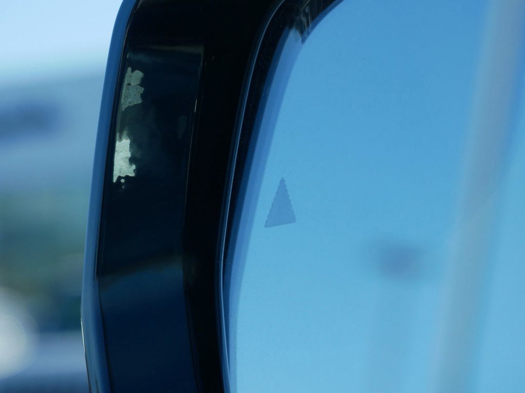 Thumbnail: 2025 Jeep Grand Cherokee - 21