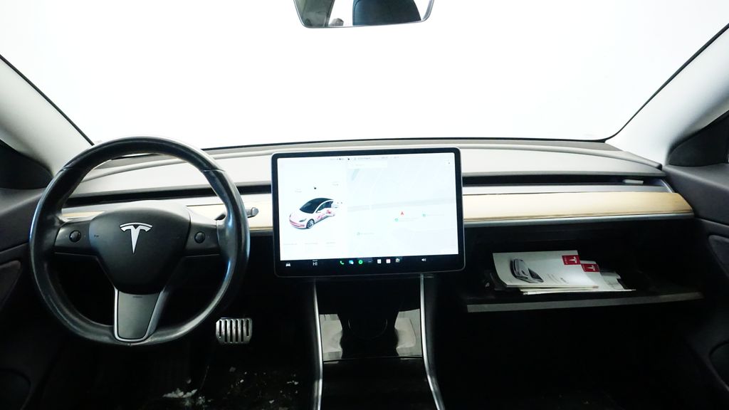 Thumbnail: 2018 Tesla Model 3 - 19