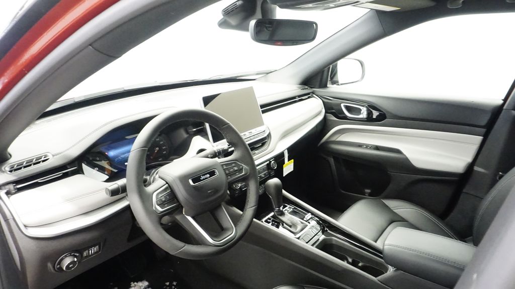 Thumbnail: 2026 Jeep Compass - 31