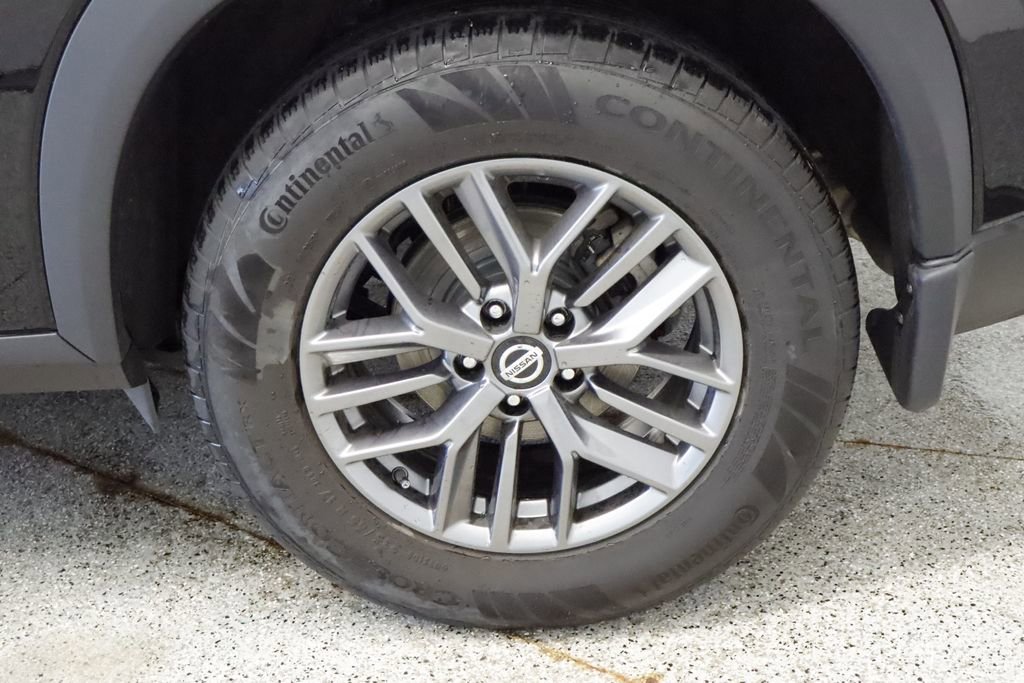 Thumbnail: 2021 Nissan Rogue - 15