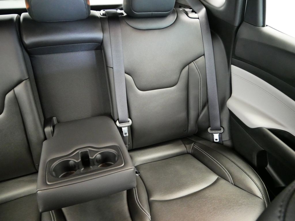 Thumbnail: 2025 Jeep Compass - 46