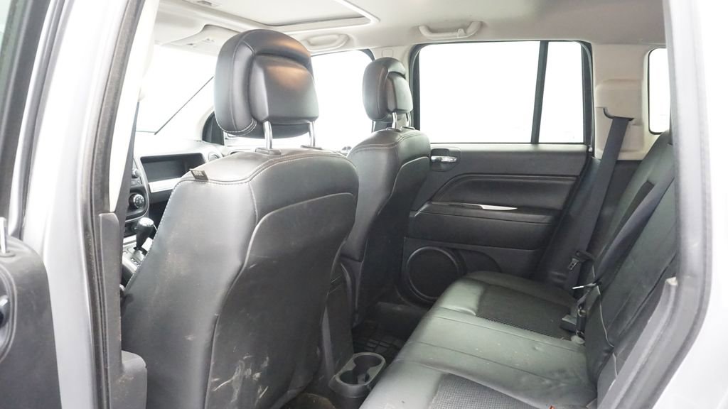 Thumbnail: 2014 Jeep Compass - 19