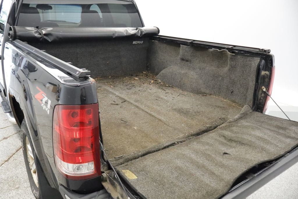 Thumbnail: 2011 GMC Sierra 1500 - 19