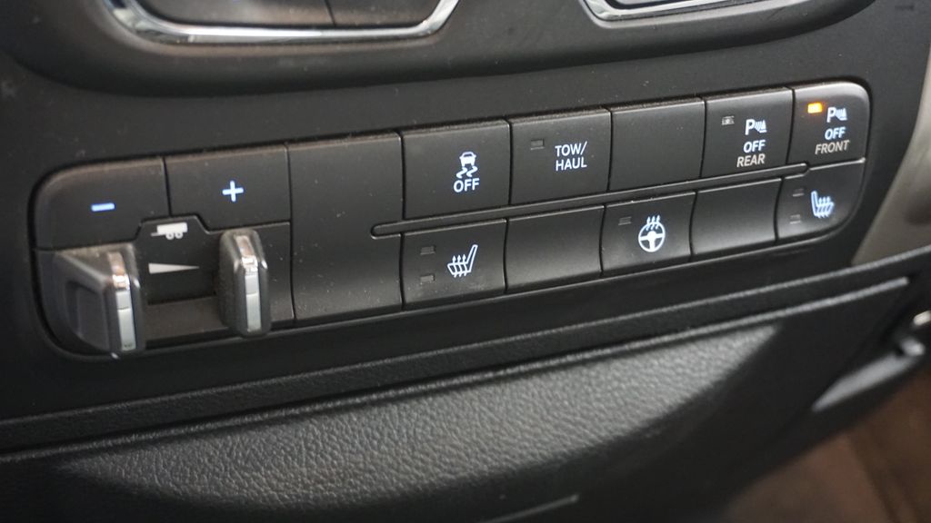 Thumbnail: 2015 RAM 1500 - 43