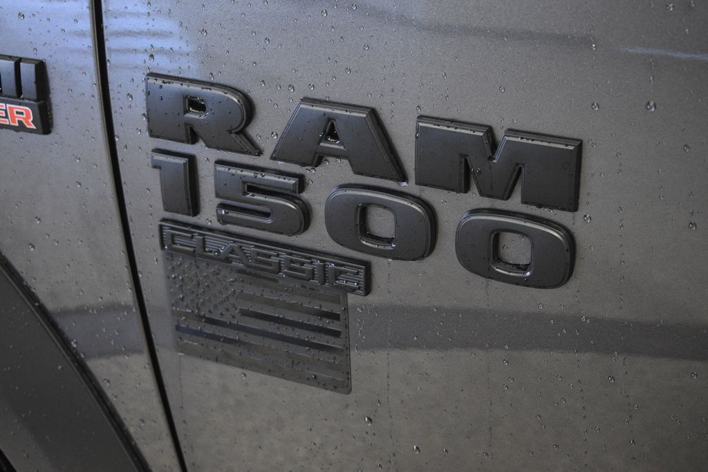 Thumbnail: 2019 RAM 1500 Classic - 20