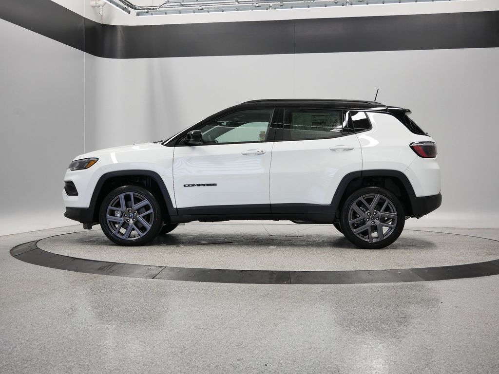 Thumbnail: 2026 Jeep Compass - 42