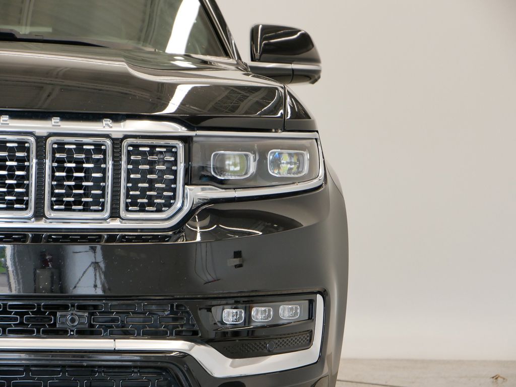 Thumbnail: 2023 Jeep Grand Wagoneer - 49