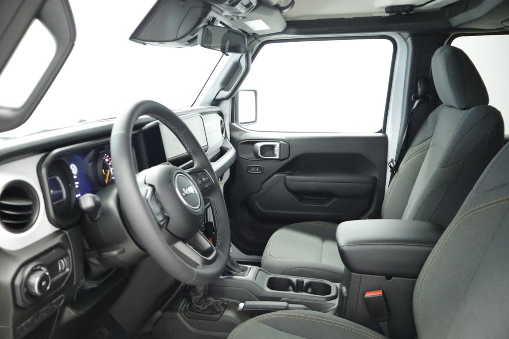 Thumbnail: 2026 Jeep Wrangler - 28