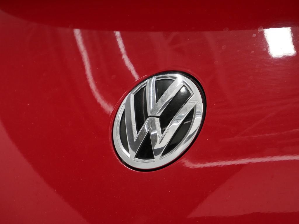 Thumbnail: 2013 Volkswagen Beetle - 19