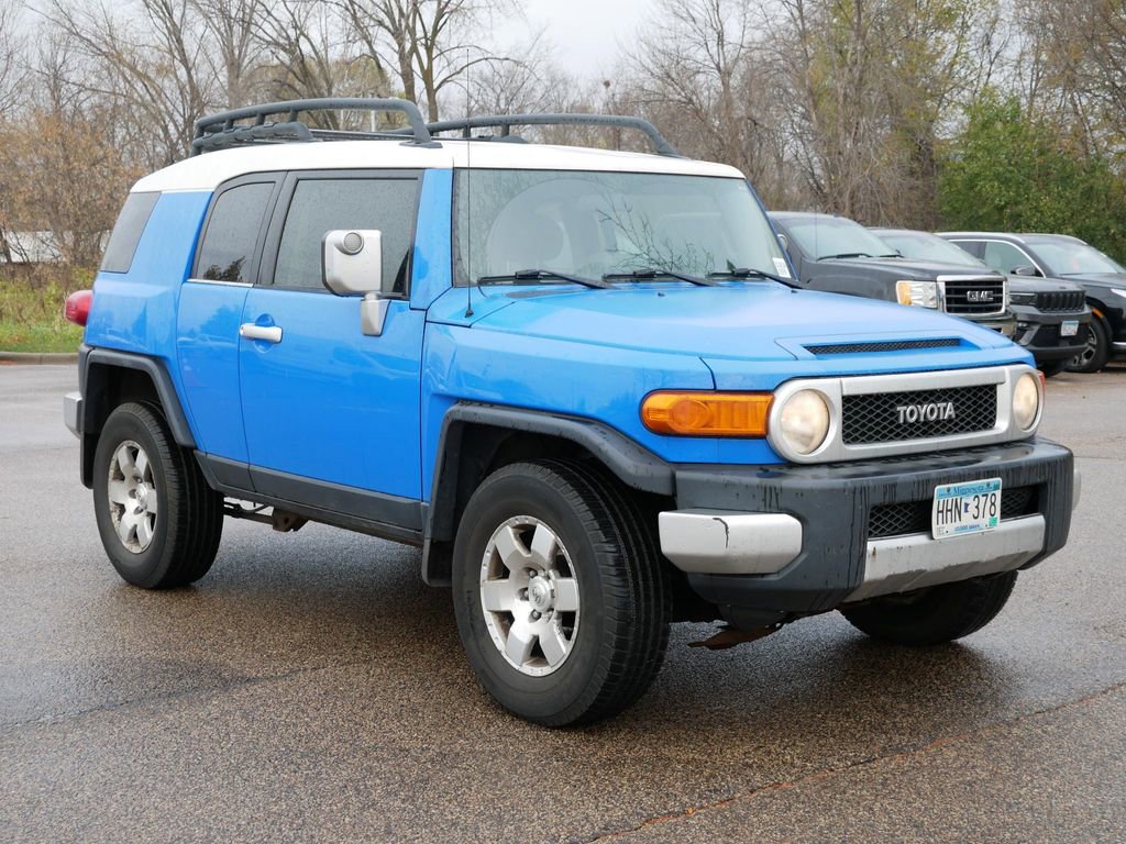 Thumbnail: 2007 Toyota FJ Cruiser - 9